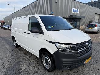 Volkswagen Transporter 2.0 TDI L2H3 32 Comfortline picture 3