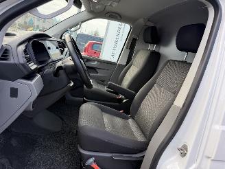 Volkswagen Transporter 2.0 TDI L2H3 32 Comfortline picture 13