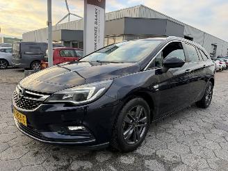 krockskadad bil auto Opel Astra Sports Tourer 1.0 Turbo 120 Jaar Edition 2019/7