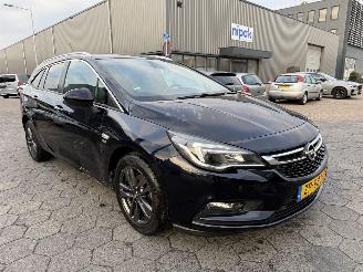 Opel Astra Sports Tourer 1.0 Turbo 120 Jaar Edition picture 3