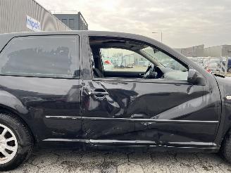 Volkswagen Golf 1.8-5V Highline picture 7