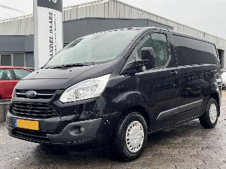 krockskadad bil bedrijf Ford Transit Custom 270 2.2 TDCI L1H1 Trend 2014/2