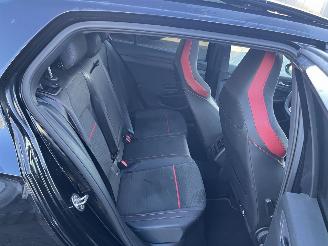 Volkswagen Golf 2.0 TSI GTI CLUBSPORT  PANO 301PK AUTOMAAT picture 12