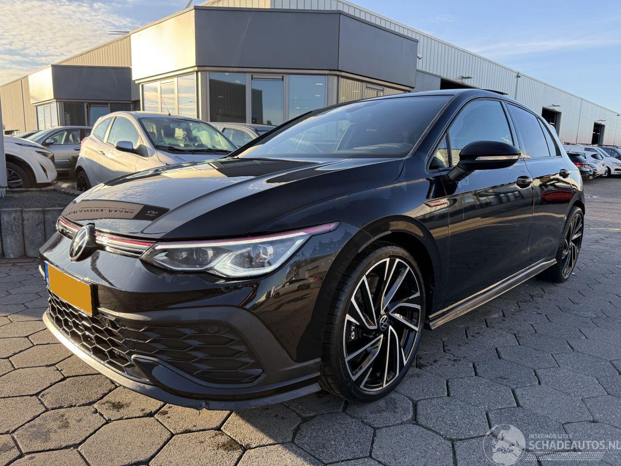 Volkswagen Golf 2.0 TSI GTI CLUBSPORT  PANO 301PK AUTOMAAT