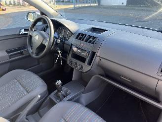 Volkswagen Polo 1.2 Optive picture 13