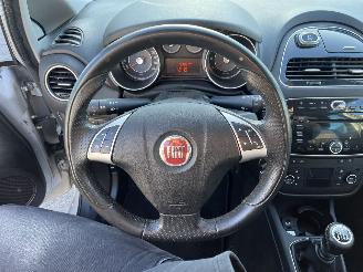 Fiat Punto 0.9 TwinAir Sport picture 15