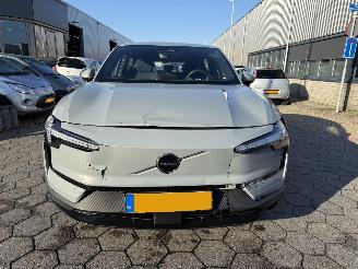 Volvo EX30 Single Motor Extended Range Core 69 kWh picture 2