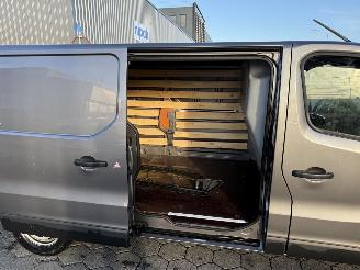 Renault Trafic 2.0 dCi 110 T30 L2H1 Comfort picture 13