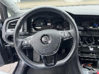 Volkswagen e-Golf e-Golf picture 14