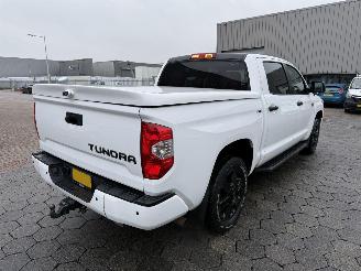 Toyota Tundra 5.7 V8 Double Cab picture 6