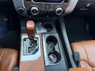 Toyota Tundra 5.7 V8 Double Cab picture 20