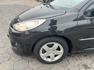 Peugeot 207 1.4 VTi Style picture 8