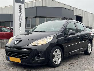 Auto incidentate Peugeot 207 1.4 VTi Style 2010/11