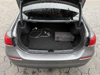 Mercedes A-klasse 250 e Premium Automaat picture 11