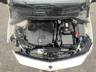 Mercedes B-klasse 220 d Ambition AUTOMAAT picture 7