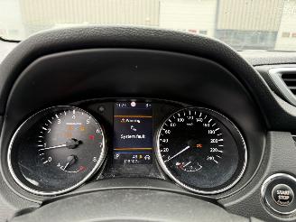 Nissan Qashqai 1.3 DIG-T Tekna picture 22