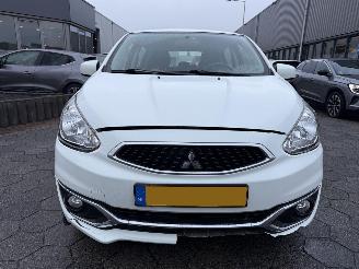 Mitsubishi Space-star 1.0 Cool+ picture 3