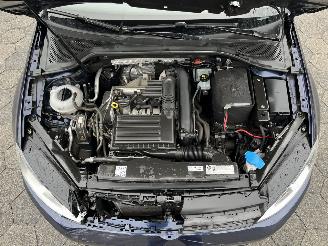 Volkswagen Golf 1.2 TSI Comfortline picture 7