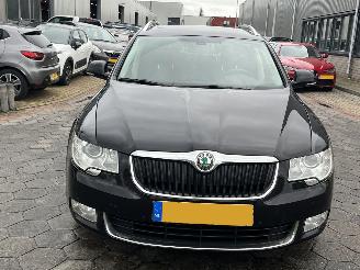 Skoda Superb 1.8 TSI   PANO. Elegance picture 2