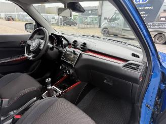 Suzuki Swift 1.4 Sport Smart Hybrid picture 18