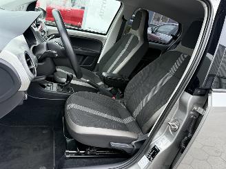 Volkswagen Up! 1.0 BMT high up! picture 10