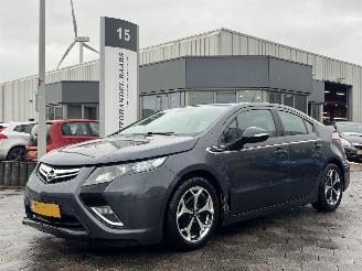Voiture accidenté Opel Ampera 1.4 2012/9