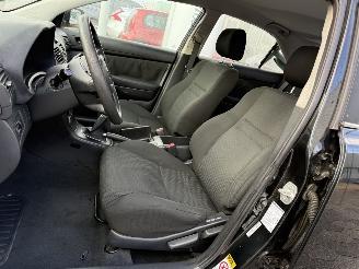 Toyota Avensis 1.6 VVTi Linea Terra picture 11