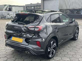 Ford Puma 1.0 EcoBoost Hybrid ST-Line Vignale picture 4