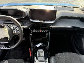 Peugeot 2008 1.2 Hybrid 136 GT picture 19