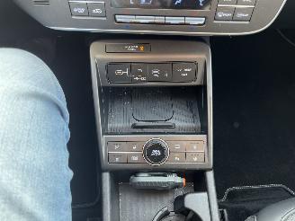 Hyundai Kona 1.6 GDI HEV Premium picture 21