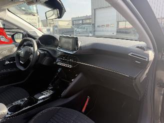 Peugeot e-208 EV Active Pack 50 kWh picture 16