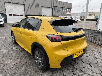 Peugeot e-208 EV Allure Pack 50 kWh picture 6