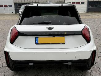 Mini Cooper SE John Cooper Works M 54.2 kWh picture 5