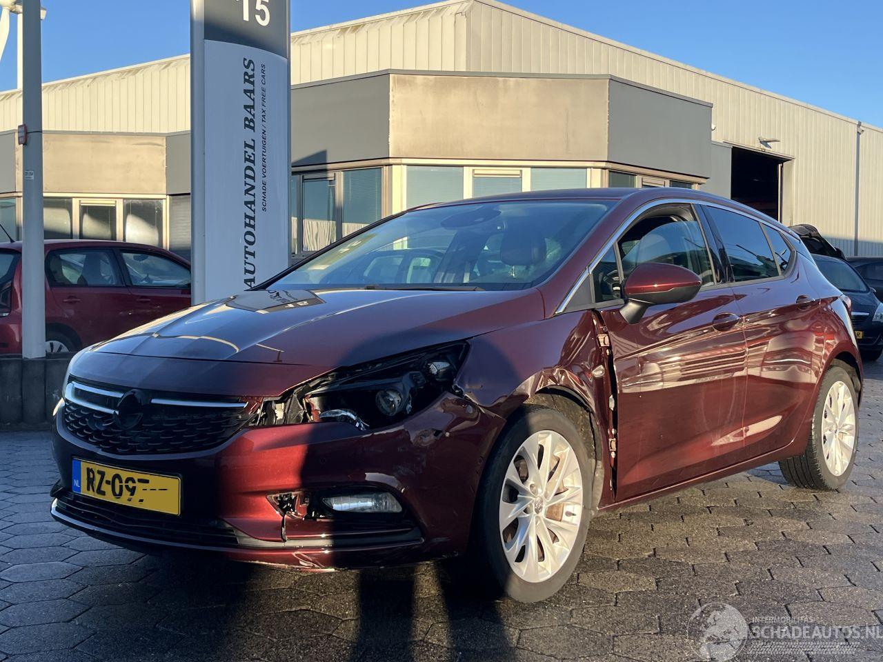 Opel Astra 1.4 Business Executive