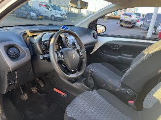 Peugeot 108 1.0 e-VTi Active picture 12