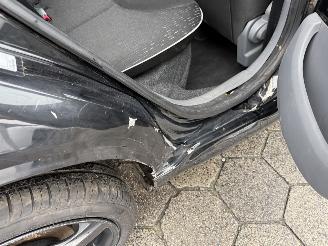 Peugeot 107 1.0-12V XS picture 14