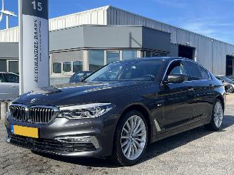 Vaurioauto  passenger cars BMW 5-serie 530d High Executive AUTOMAAT 2017/2