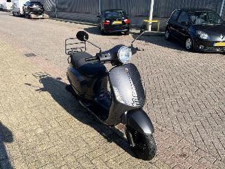 La Souris  Sourini picture 3