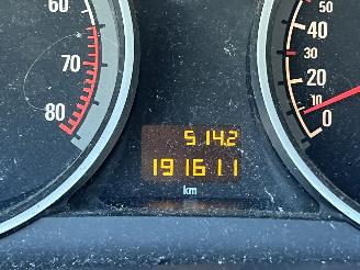 Opel Astra 1.6 Edition picture 14