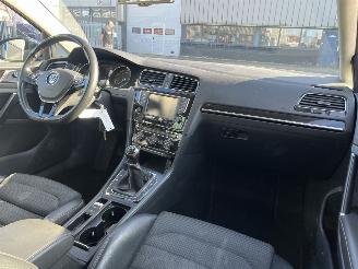 Volkswagen Golf Variant 1.2 TSI Business Edition Connected picture 14