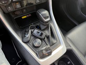 Toyota Rav-4 2.5 Hybrid AWD Style pano picture 21