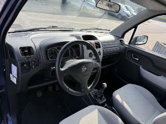 Opel Agila 1.2-16V Flexx picture 18