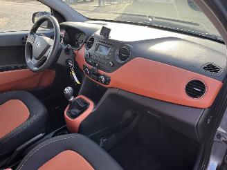 Hyundai I-10 1.0i i-Motion Comfort picture 11