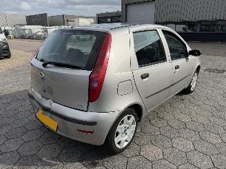 Fiat Punto 1.4-16V Dynamic picture 6