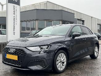 skadebil auto Audi A3 Sportback 40 TFSI e Edition 2022/5