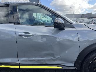 Nissan Juke 1.0 DIG-T Kiiro picture 8