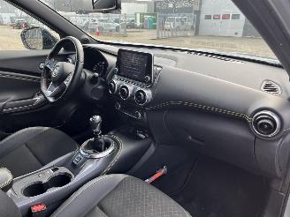 Nissan Juke 1.0 DIG-T Kiiro picture 13
