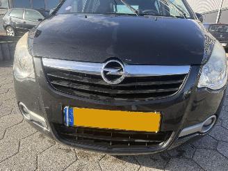 Opel Agila 1.2 Edition picture 8