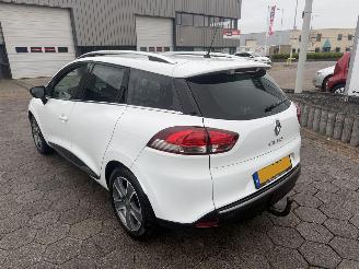 Renault Clio Estate 0.9 TCe Night&Day picture 6