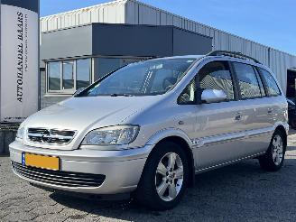Auto incidentate Opel Zafira 1.6-16V Maxx 2004/2